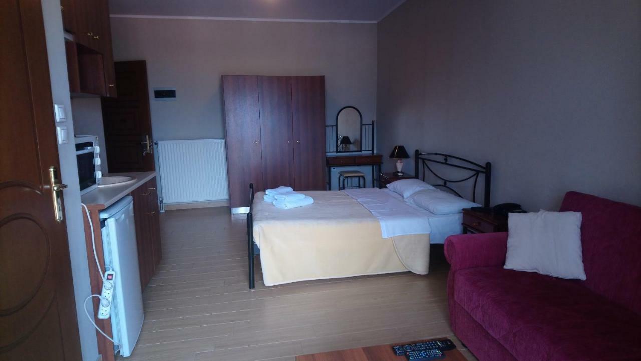 Alpina Suites Kastoria Exterior photo